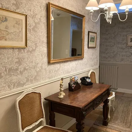 Apartment Chez Betty @ No 50 Saint-Germain-de-Confolens
